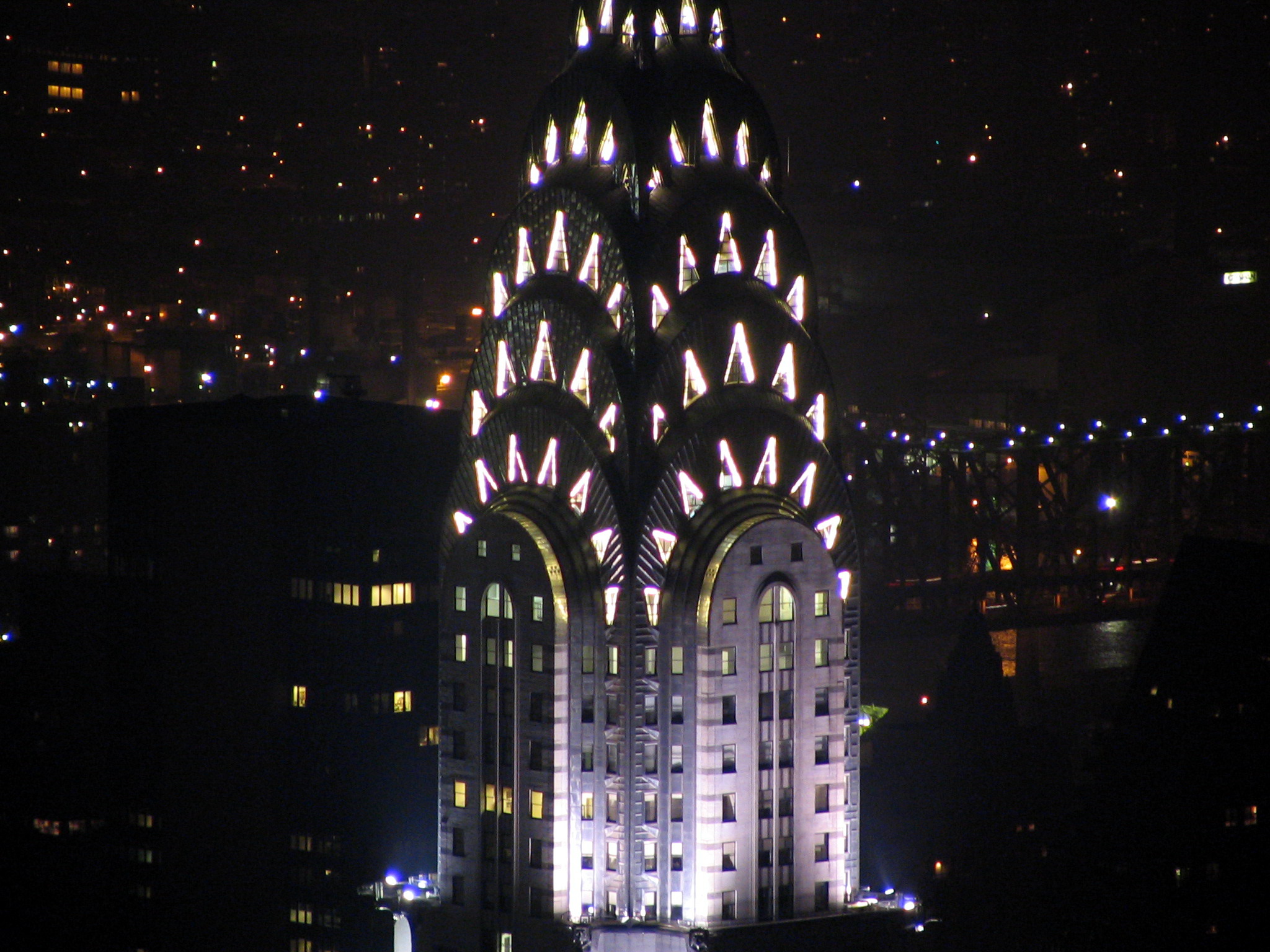 Empire state building at night 33.jpg